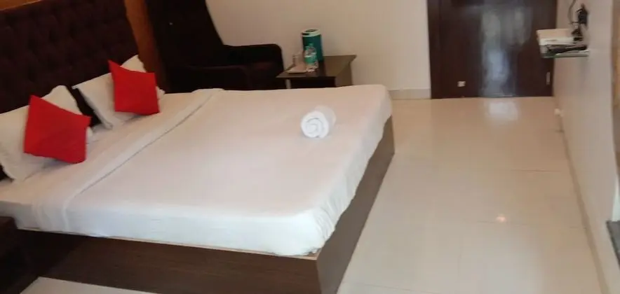 Superior Tek Büyük Yataklı Oda, 1 Çift Kişilik Yatak, Engellilere Uygun, Balkon