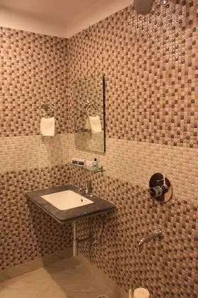 Deluxe Tek Büyük veya İki Ayrı Yataklı Oda, 1 Tek Kişilik XL Yatak, Şehir Manzaralı