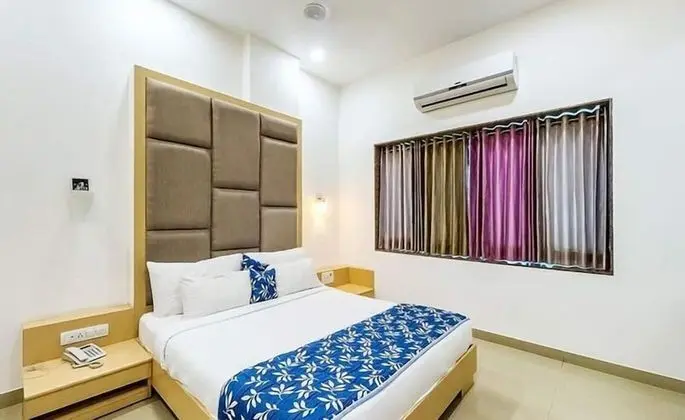Deluxe Tek Büyük veya İki Ayrı Yataklı Oda, Engellilere Uygun, Şehir Manzaralı