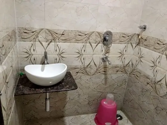 Deluxe Tek Büyük Yataklı Oda, 1 Çift Kişilik Yatak, Engellilere Uygun, Koy Manzaralı