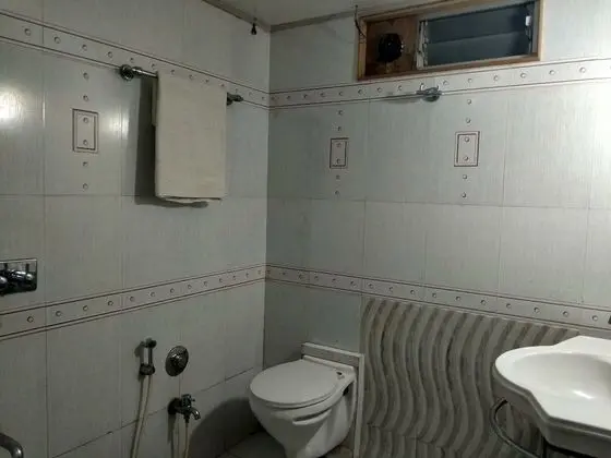 Deluxe Tek Büyük Yataklı Oda, 1 Çift Kişilik Yatak, Sigara İçilebilir, Şehir Manzaralı