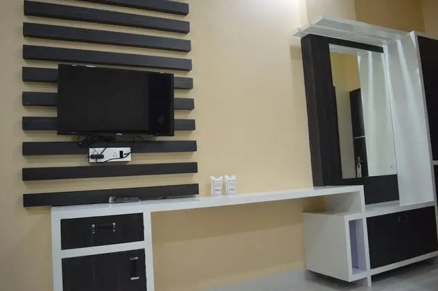 Deluxe Tek Büyük veya İki Ayrı Yataklı Oda, Koy Manzaralı