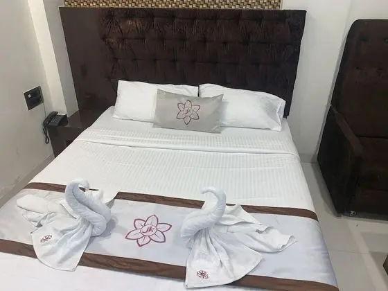 Deluxe Tek Büyük Yataklı Oda, Engellilere Uygun, Şehir Manzaralı