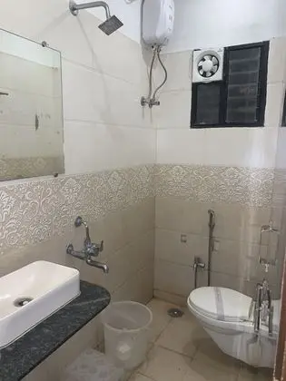 Deluxe Tek Büyük Yataklı Oda, Engellilere Uygun, Şehir Manzaralı