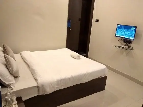 Economy Tek Büyük Yataklı Oda
