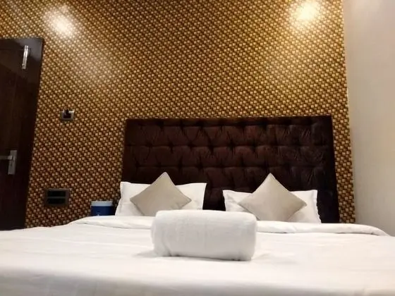 Economy Tek Büyük Yataklı Oda