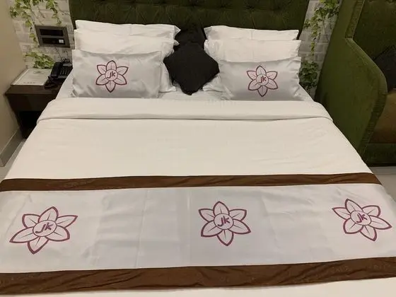 Superior Tek Büyük Yataklı Oda, 1 Yatak Odası, Engellilere Uygun, Şehir Manzaralı