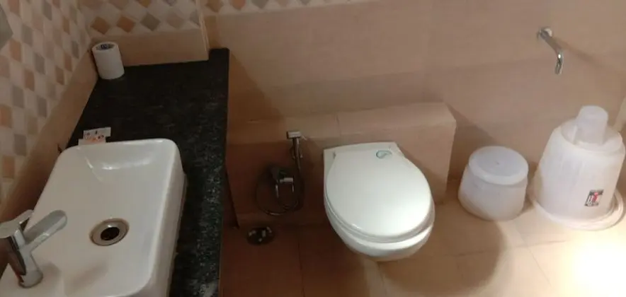 Superior Tek Büyük Yataklı Oda, 1 Yatak Odası, Engellilere Uygun, Şehir Manzaralı