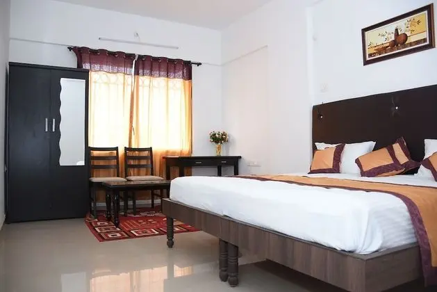Deluxe Tek Büyük veya İki Ayrı Yataklı Oda, Engellilere Uygun, Şehir Manzaralı