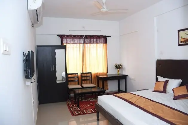 Deluxe Tek Büyük veya İki Ayrı Yataklı Oda, Engellilere Uygun, Şehir Manzaralı