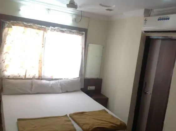 Deluxe Tek Büyük veya İki Ayrı Yataklı Oda, 1 Tek Kişilik XL Yatak, Şehir Manzaralı