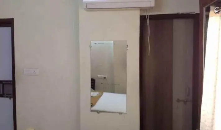 Deluxe Tek Büyük veya İki Ayrı Yataklı Oda, 1 Tek Kişilik XL Yatak, Şehir Manzaralı