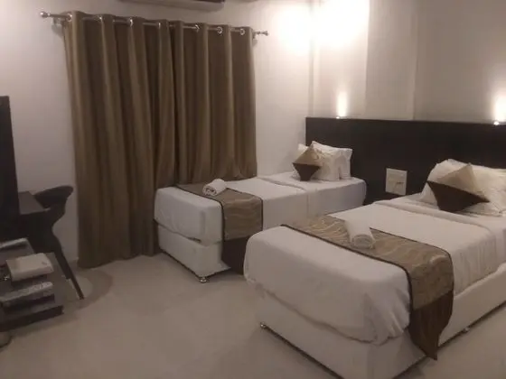 Deluxe Tek Büyük veya İki Ayrı Yataklı Oda, 1 Tek Kişilik XL Yatak, Engellilere Uygun