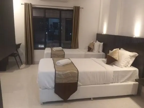 Deluxe Tek Büyük veya İki Ayrı Yataklı Oda, 1 Tek Kişilik XL Yatak, Engellilere Uygun