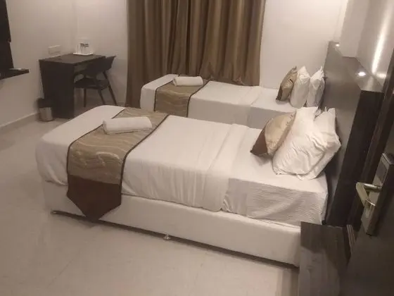 Standard Tek Büyük veya İki Ayrı Yataklı Oda, 1 Yatak Odası, Engellilere Uygun, Şehir Manzaralı