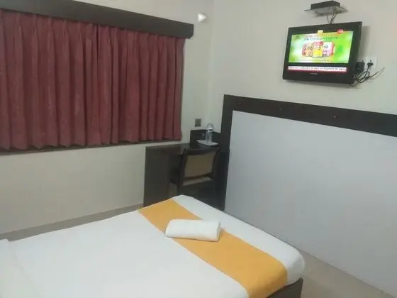 Deluxe Tek Büyük veya İki Ayrı Yataklı Oda, Bahçe Manzaralı