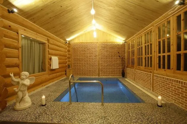 Pool Villa (33 PY, A/B)