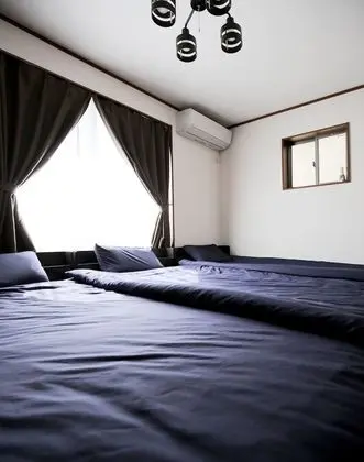 Ev, Sigara İçilmez (Private Vacation)