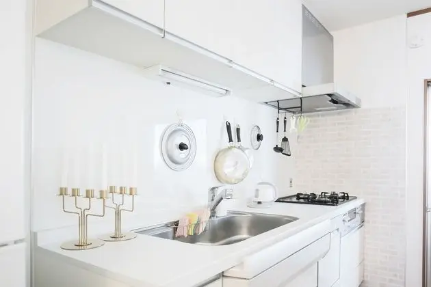 Ev, Sigara İçilmez (Private Vacation)
