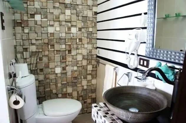 2 Bedroom Loft Studio Unit 6K
