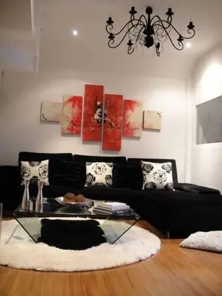 3 Bedroom Studio Unit 6M