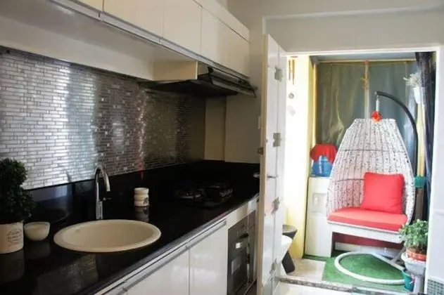 3 Bedroom Studio Unit 6M