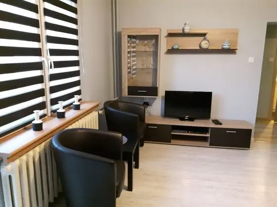 Classic Apart Daire, 1 Çift Kişilik Yatak ve Çekyat (3 Maja 24a Street)