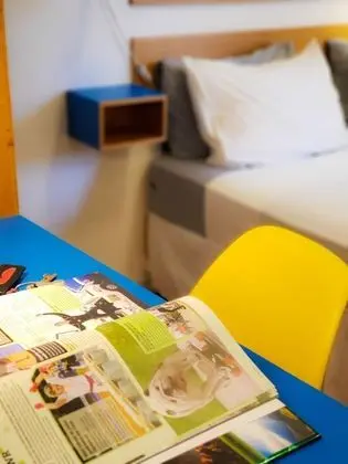 Tek Büyük Yataklı Oda, 1 Büyük (Queen) Boy Yatak, Ortak Banyo, Şehir Manzaralı