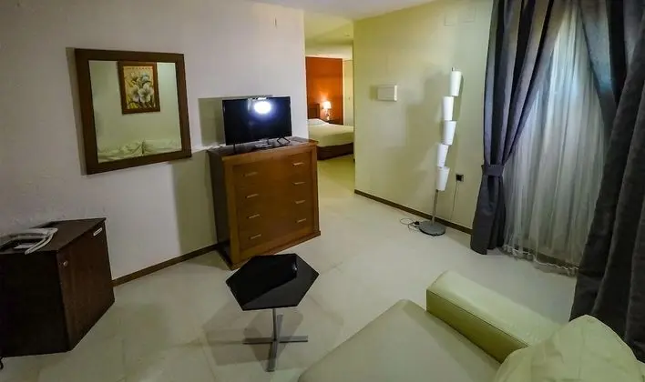 Family Oda (3 adult)