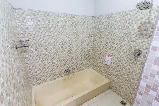 Bungalov, 1 En Büyük (King) Boy Yatak