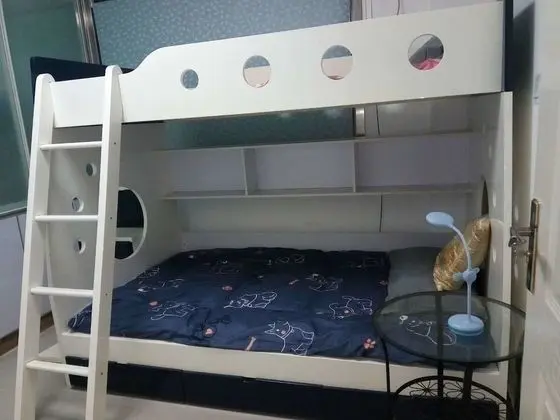 Basic Tek Büyük Yataklı Oda, Ortak Banyo