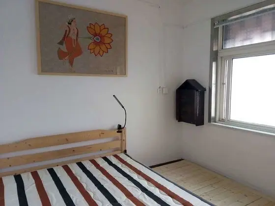 Üç Kişilik Oda, Ortak Banyo