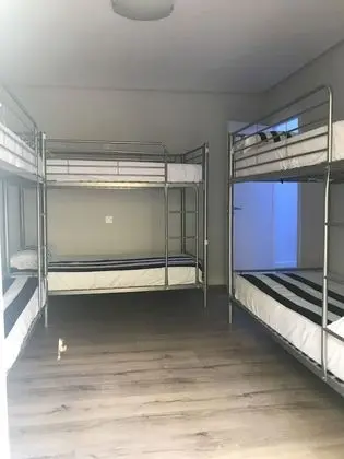 Basic Ortak Ranzalı Oda, Sadece erkekler için, Teras