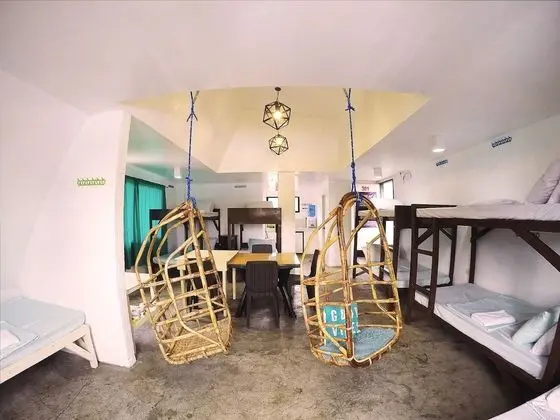 Ortak Ranzalı Oda, Karma Ranzalı Oda (9 Bed)