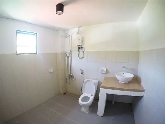 Ortak Ranzalı Oda, Karma Ranzalı Oda (9 Bed)