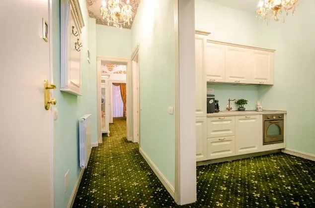 Luxury Apart Daire, 1 En Büyük (King) Boy Yatak, Sauna, Şehir Manzaralı