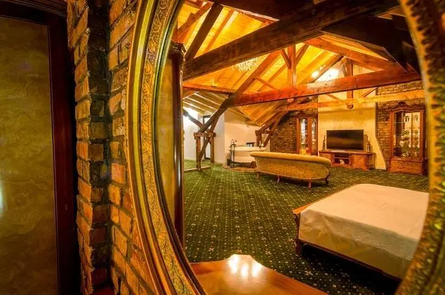 Luxury Tek Büyük Yataklı Oda, 1 En Büyük (King) Boy Yatak, Sauna, Executive Katı