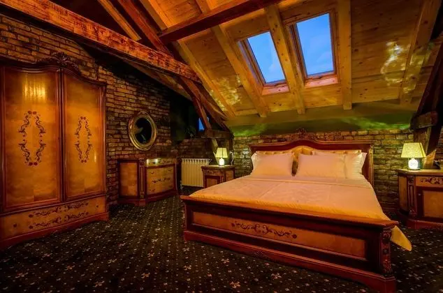 Luxury Tek Büyük Yataklı Oda, 1 En Büyük (King) Boy Yatak, Sauna, Executive Katı