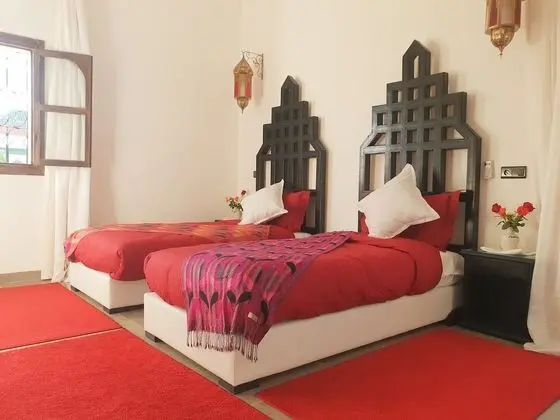 Luxury Tek Büyük veya İki Ayrı Yataklı Oda, Birden Çok Yatak, Engellilere Uygun, Havuz Manzaralı