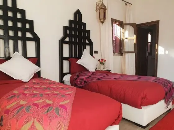 Luxury Tek Büyük veya İki Ayrı Yataklı Oda, Birden Çok Yatak, Engellilere Uygun, Havuz Manzaralı