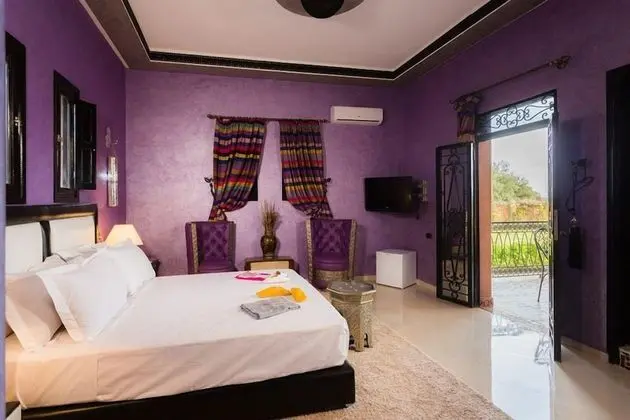 Standard Süit, Teras, Havuz Kenarı