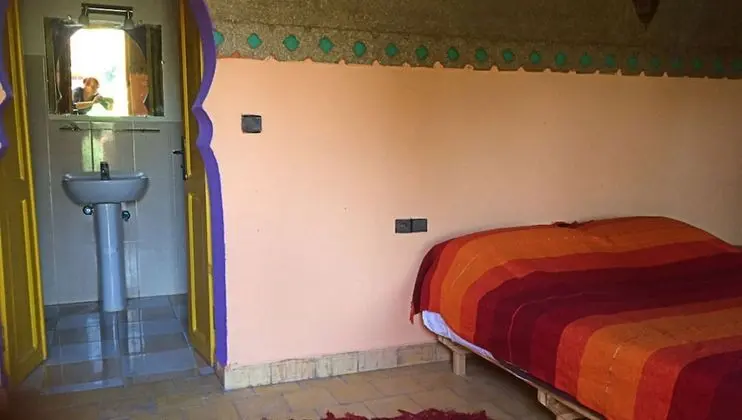 Tek Büyük Yataklı Oda (Arhbi)