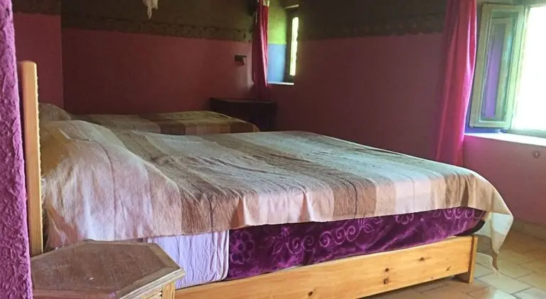 Tek Büyük Yataklı Oda, Sigara İçilmez, Bahçe Manzaralı (Cobaw)