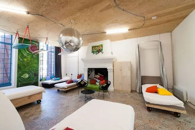 Signature Oda, Özel Banyo (6 Beds)