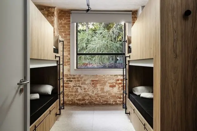 Standard Dört Kişilik Oda