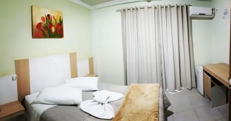 Superior Tek Büyük veya İki Ayrı Yataklı Oda