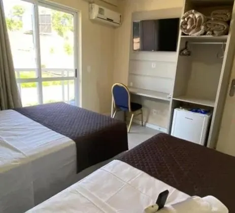 Superior Tek Büyük veya İki Ayrı Yataklı Oda