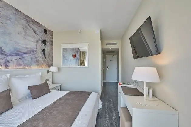 Premium Tek Büyük Yataklı Oda, Deniz Manzaralı