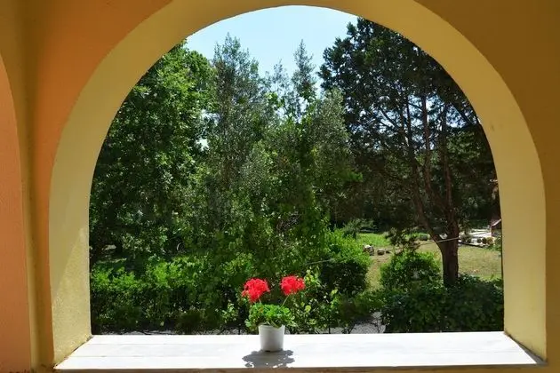 Apart Daire, 2 Yatak Odası, Bahçe Manzaralı