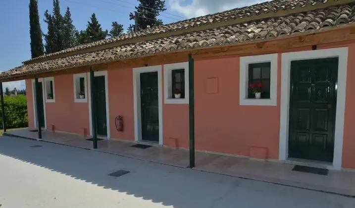 Standard Stüdyo, Bahçe Manzaralı